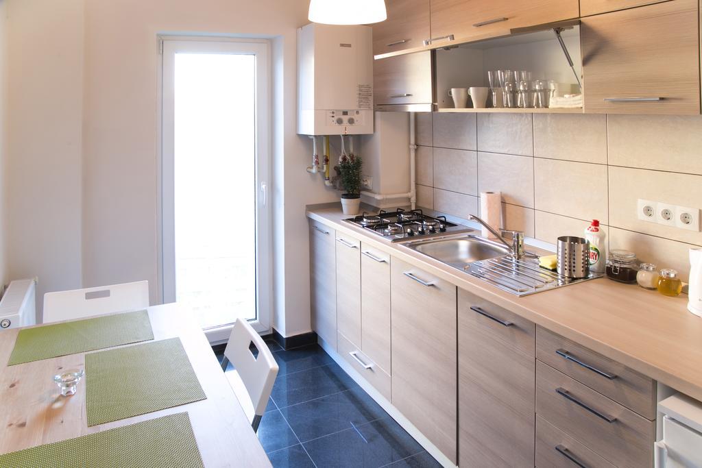 Hermann Apartments Sibiu Rum bild