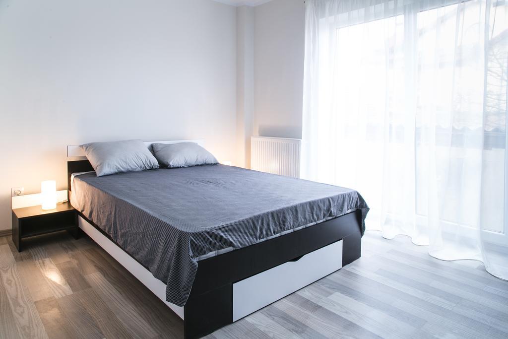 Hermann Apartments Sibiu Rum bild
